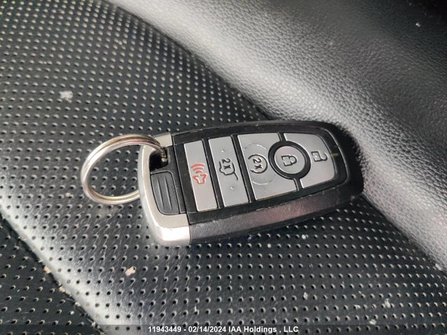 1FMCU9DZ0LUA86496 Ford Escape Titanium Hybrid