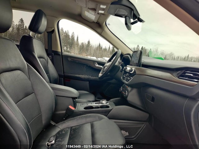1FMCU9DZ0LUA86496 Ford Escape Titanium Hybrid