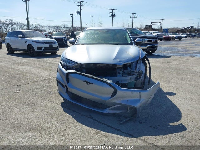 Ford Mustang Mach-e Select 2022 3FMTK1SS2NMA29088 Image 13