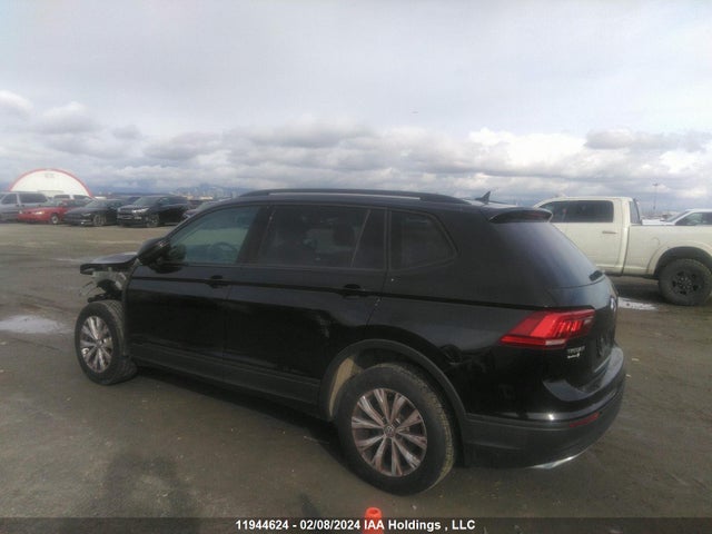 3VV0B7AX5JM036331 Volkswagen TIGUAN