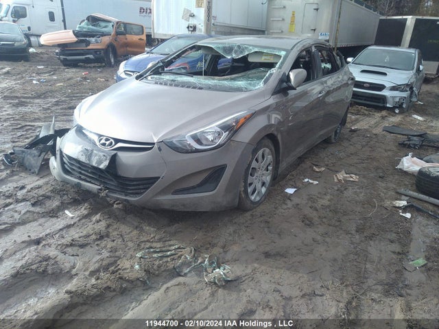 Hyundai ELANTRA GL 2015 5NPDH4AE4FH585897 Image 2