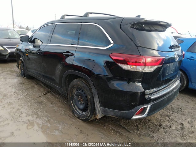 Toyota Highlander Se/xle 2019 5TDJZRFH2KS576250 Image 3