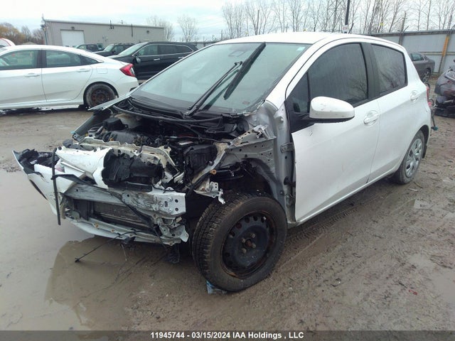 Toyota YARIS LE 2019 VNKKTUD38KA105563 Image 2