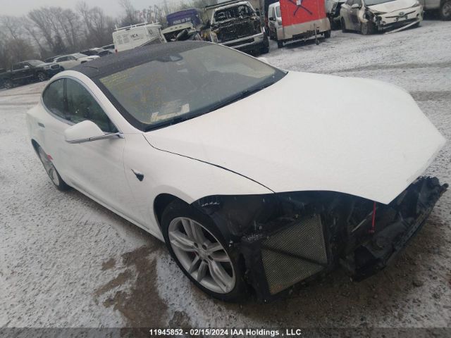 Продажа на аукционе авто 2016 Tesla Model S, vin: 5YJSA1E28GF135728, номер лота: 11945852