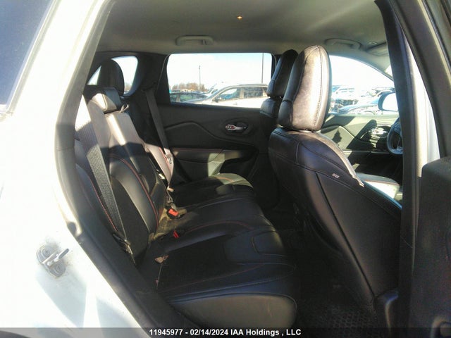 1C4PJMBX0KD467993 Jeep Cherokee Trailhawk