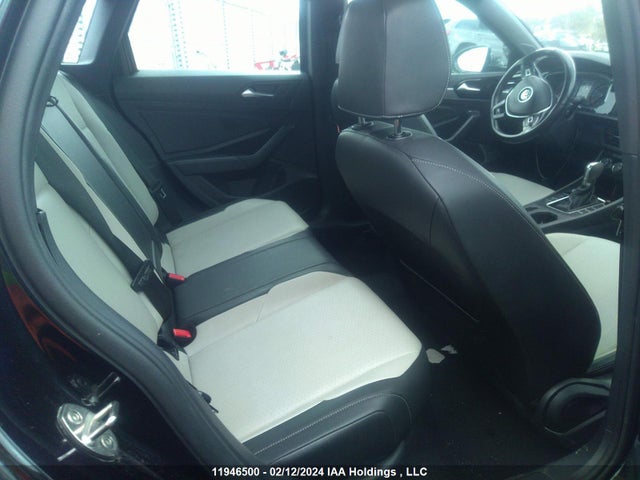 3VWE57BU5KM130868 Volkswagen JETTA