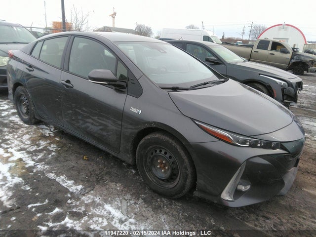 Toyota PRIUS PRIME 2018 JTDKARFP5J3083407 Image 1