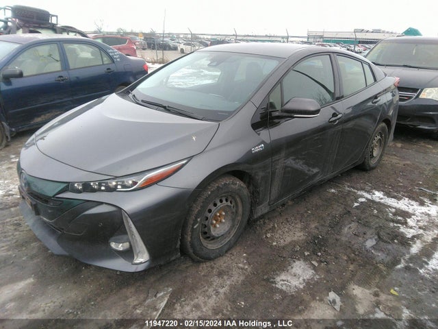 Toyota PRIUS PRIME 2018 JTDKARFP5J3083407 Image 2