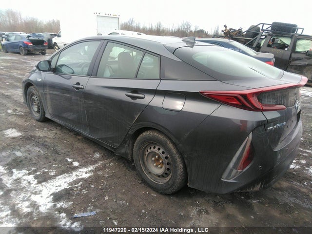 Toyota PRIUS PRIME 2018 JTDKARFP5J3083407 Image 3