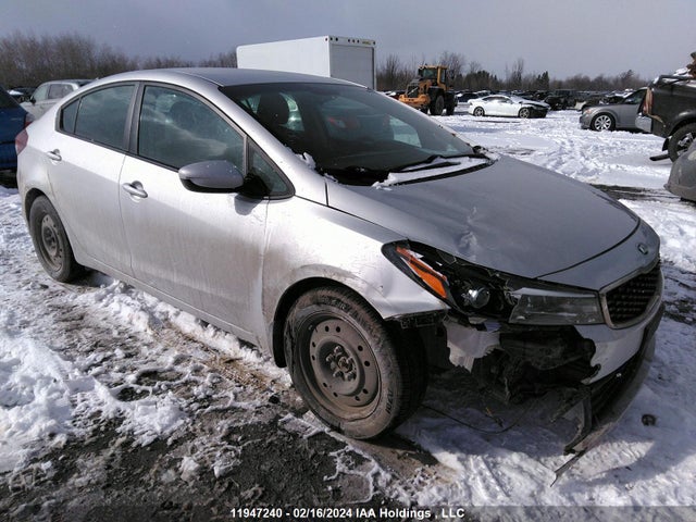 11947240 :رقم المزاد ، 3KPFL4A79HE069731 vin ، 2017 Kia Forte مزاد بيع