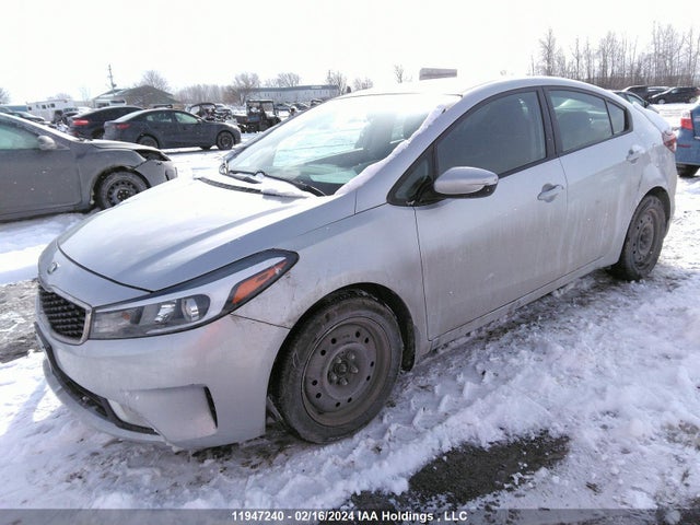 11947240 :رقم المزاد ، 3KPFL4A79HE069731 vin ، 2017 Kia Forte مزاد بيع