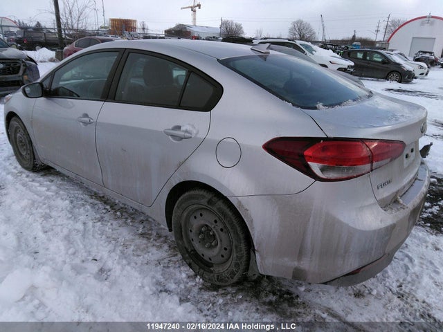 11947240 :رقم المزاد ، 3KPFL4A79HE069731 vin ، 2017 Kia Forte مزاد بيع