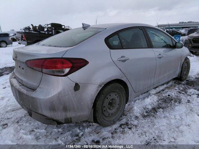 11947240 :رقم المزاد ، 3KPFL4A79HE069731 vin ، 2017 Kia Forte مزاد بيع