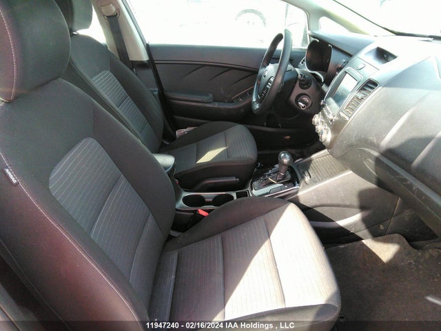 11947240 :رقم المزاد ، 3KPFL4A79HE069731 vin ، 2017 Kia Forte مزاد بيع
