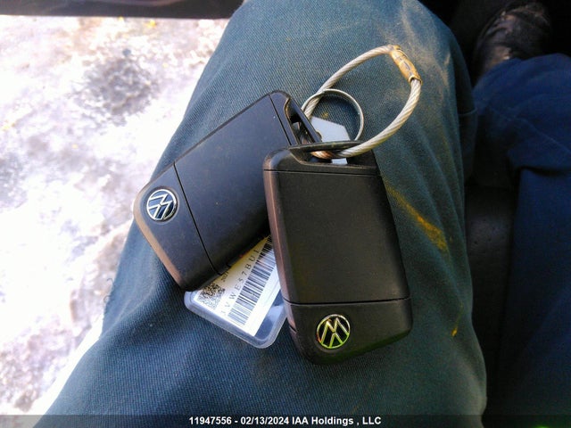 3VWE57BU1MM040507 Volkswagen JETTA SEL