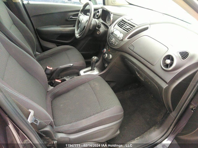 Chevrolet LUV 2015 3GNCJKSB4FL117748 Image 25