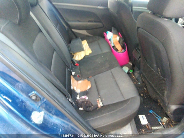 Hyundai Elantra Le 2017 5NPD74LF3HH149747 Image 9