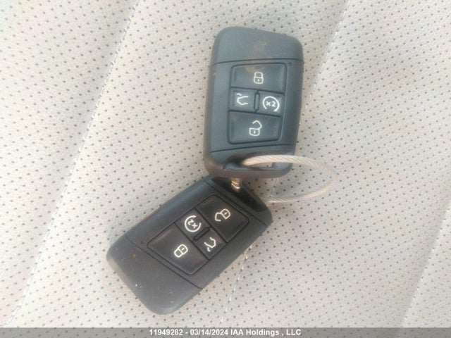 3VV4B7AX5RM036116 Volkswagen TIGUAN