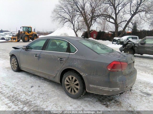 1VWBV7A36FC022469 Volkswagen PASSAT