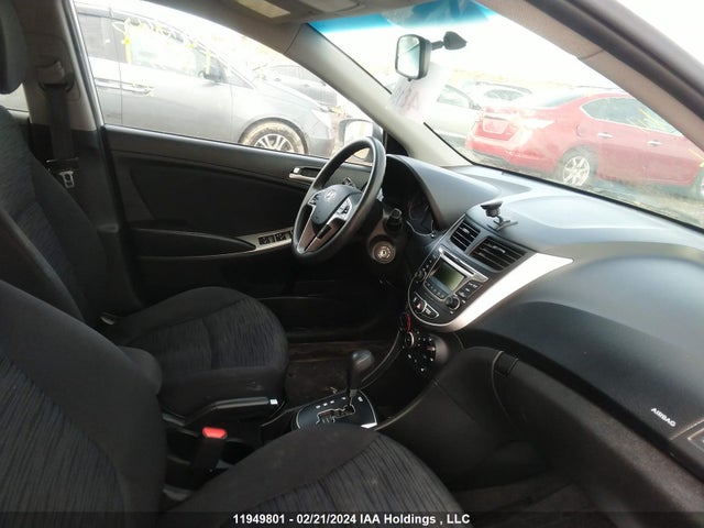 Hyundai ACCENT 2017 KMHCT5AE7HU361320 Image 5