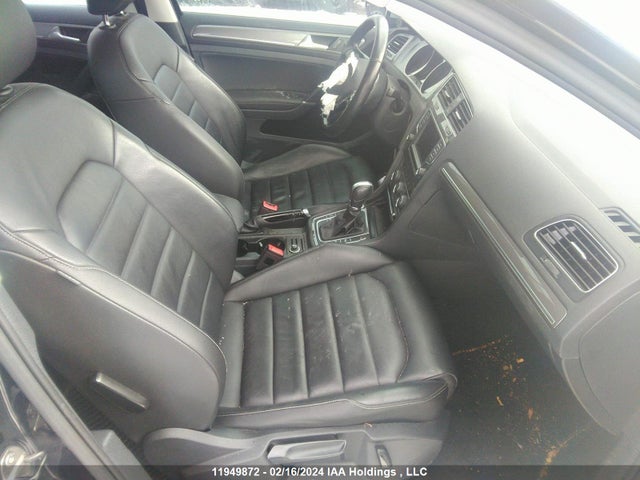 3VWH17AU3HM517213 Volkswagen GOLF ALLTRACK