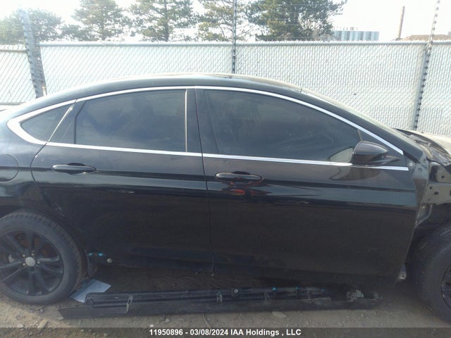 Chrysler 200 LX 2015 1C3CCCFB5FN570428 Image 14
