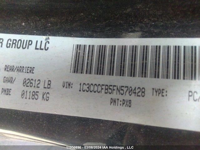 1C3CCCFB5FN570428 Chrysler 200 LX