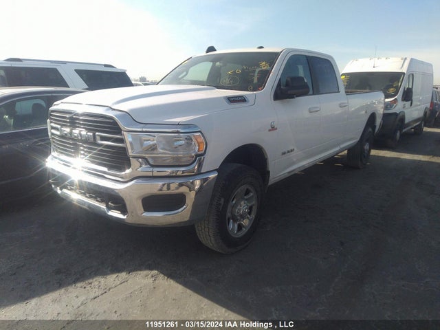 3C63R3HL7MG616886 RAM 3500 Big Horn