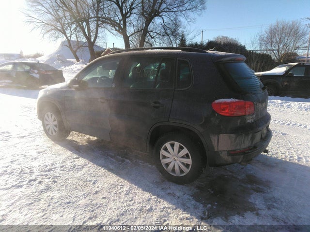 WVGNV7AX0HK039551 Volkswagen TIGUAN