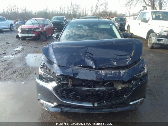 JM1BPBDY5M1317952 Mazda 3 Premium