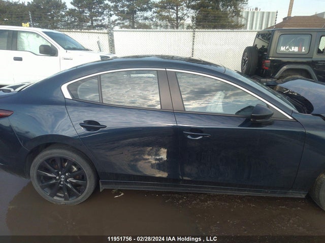 JM1BPBDY5M1317952 Mazda 3 Premium