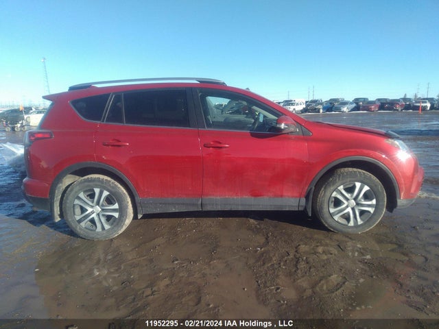 Toyota RAV4 LE 2017 2T3BFREV8HW635426 Image 14