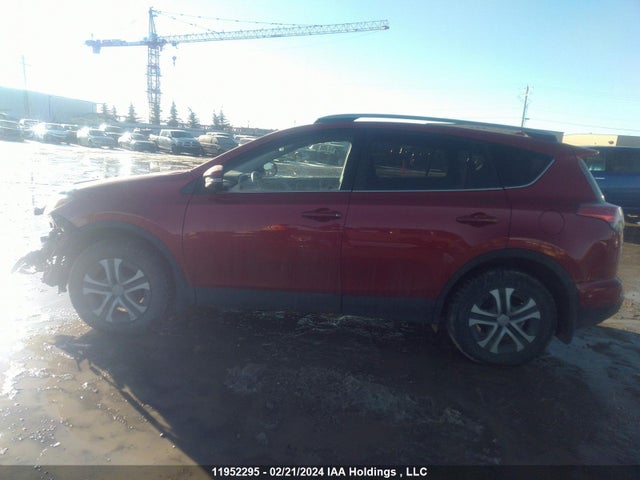 Toyota RAV4 LE 2017 2T3BFREV8HW635426 Image 15