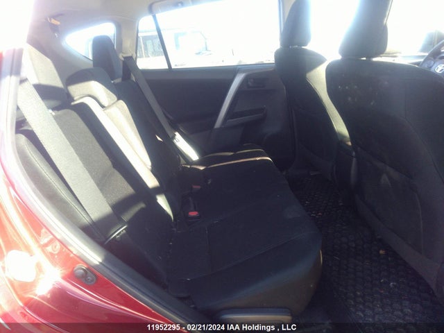 Toyota RAV4 LE 2017 2T3BFREV8HW635426 Image 8