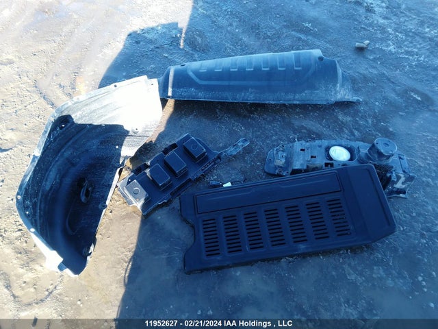 1C4HJXEG5PW673470 Jeep Wrangler 4-door Sahara