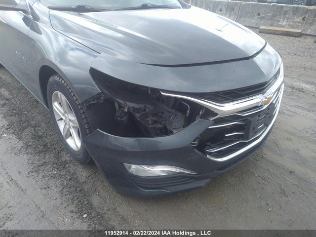 1G1ZB5ST5LF000320 Chevrolet Malibu