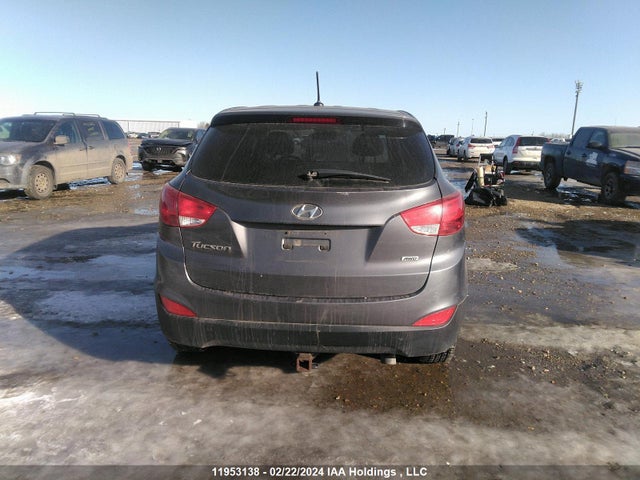Hyundai TUCSON GLS 2014 KM8JTCAF1EU887166 Image 16