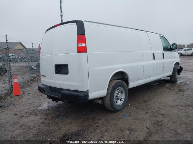 Chevrolet EXPRESS CARGO VAN 2020 1GCWGBFP9L1119945 Image 4