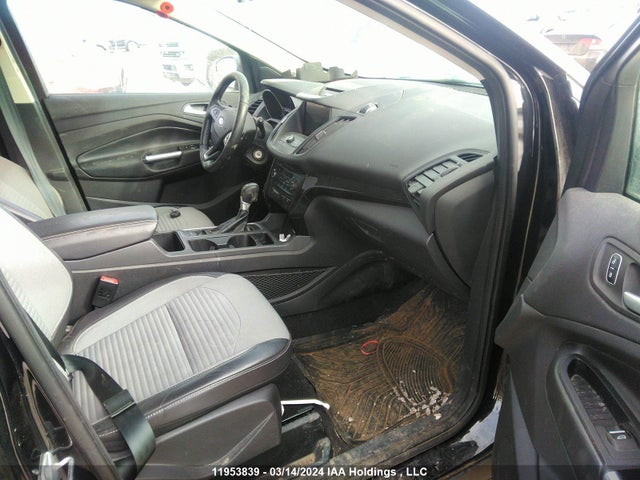 Ford ESCAPE SE 2017 1FMCU9G96HUA06430 Image 5