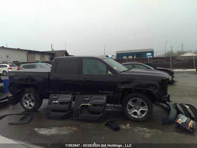 Chevrolet SILVERADO 1500 2018 3GCUKPEC4JG572239 Image 14