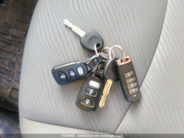 Aukcja sprzedaży 2013 Hyundai Elantra Gls/limited, vin: 5NPDH4AE9DH305761, numer aukcji: 11954068