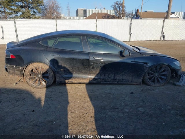 5YJSA1E51NF462253 Tesla MODEL S