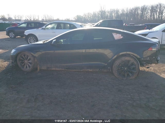 5YJSA1E51NF462253 Tesla MODEL S