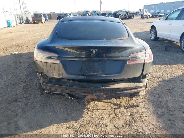 5YJSA1E51NF462253 Tesla MODEL S