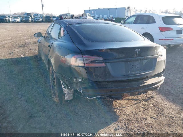 5YJSA1E51NF462253 Tesla MODEL S