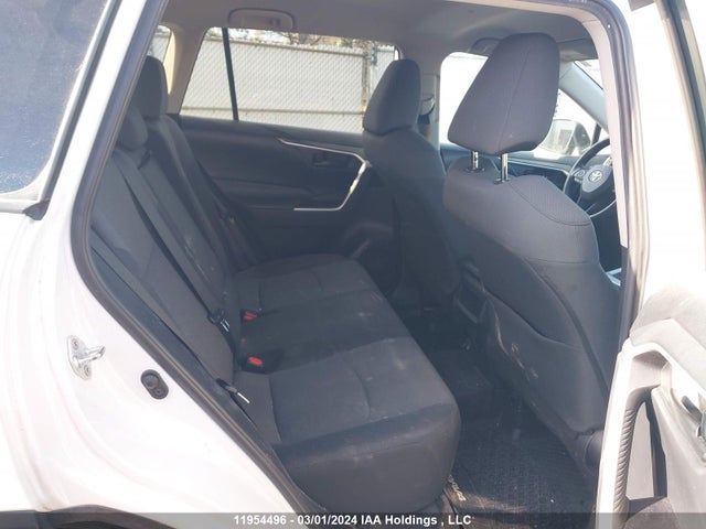 Toyota RAV4 LE 2019 2T3Z1RFV9KW006552 Image 8