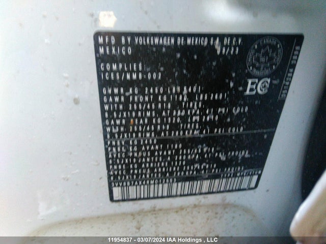 3VV8B7AX4RM012553 Volkswagen Tiguan
