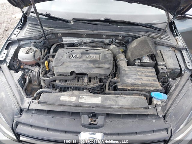 3VW217AU0FM078328 Volkswagen Golf