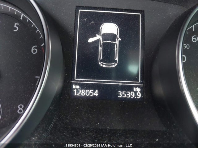 3VW217AU0FM078328 Volkswagen Golf