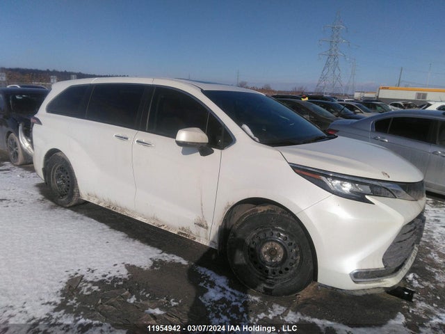 Toyota Sienna 2021 5TDGRKEC9MS050028 Image 1